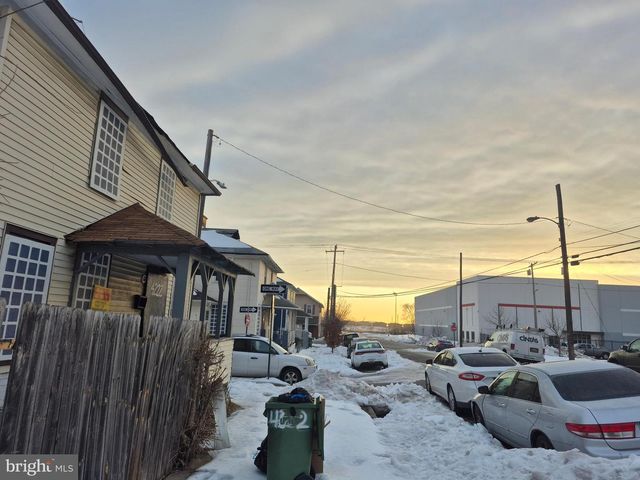 4222 GRACE CT, Baltimore City, MD 21226