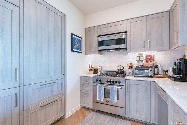 401 Harrison Street 23A, San Francisco, CA 94105