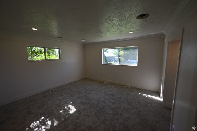 2928 S DAVIS BLVD, Bountiful, UT 84010