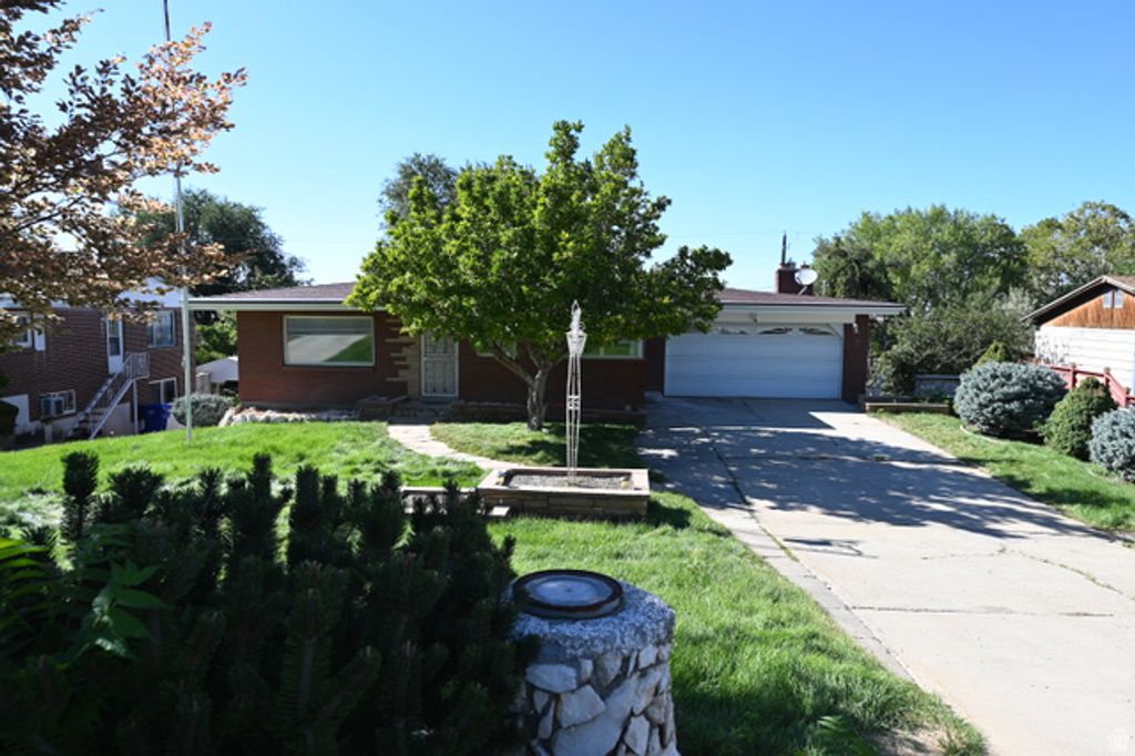2928 S DAVIS BLVD, Bountiful, UT 84010 — exterior