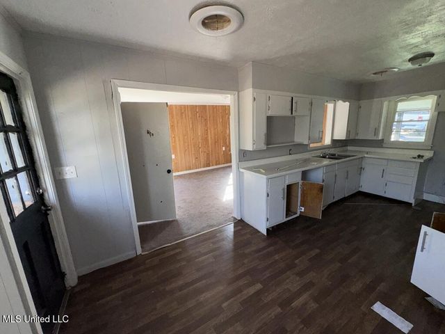 2646 Revere Street, Jackson, MS 39212