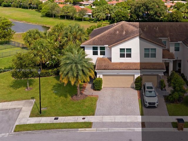 4317 Lago Dr 4317, Deerfield Beach, FL 33064