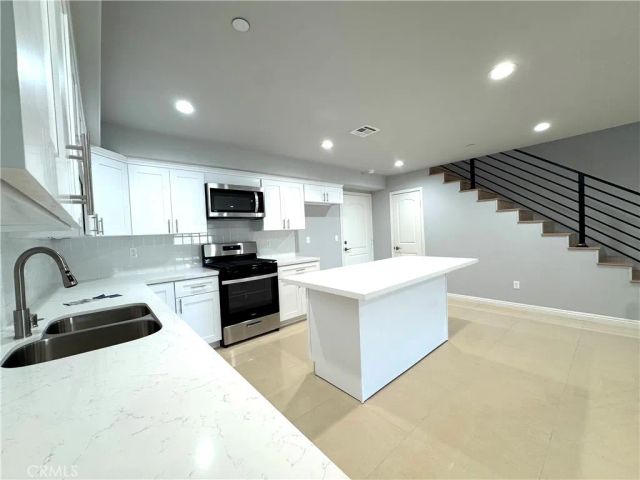 15616 Amar Road G, La Puente, CA 91744