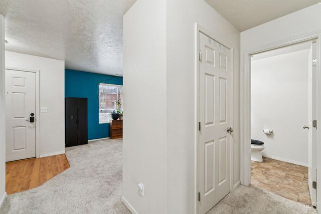 825 W Woodpine St, Meridian, ID 83646