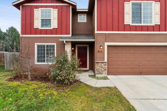 825 W Woodpine St, Meridian, ID 83646