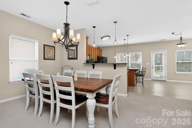 15531 Lakepoint Forest Drive, Charlotte, NC 28278