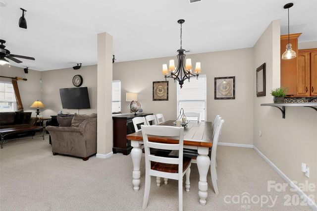 15531 Lakepoint Forest Drive, Charlotte, NC 28278