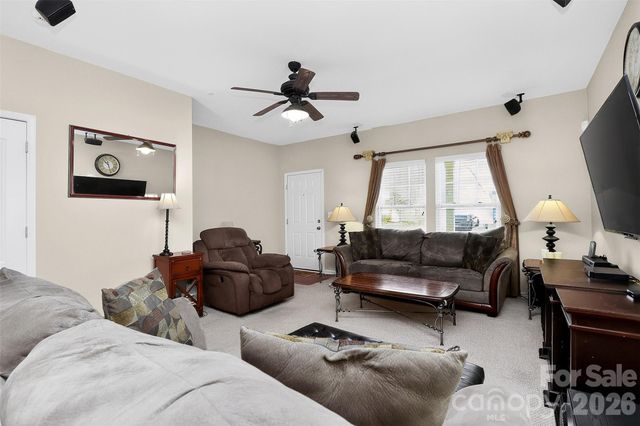 15531 Lakepoint Forest Drive, Charlotte, NC 28278