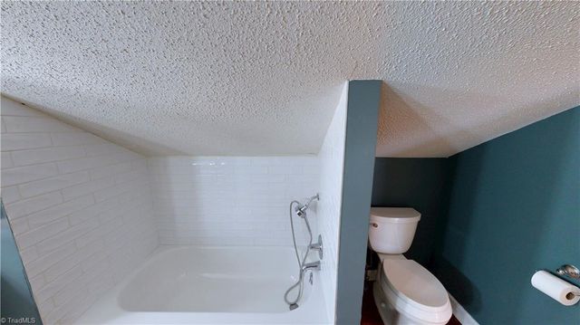 905 Old Winston Road, High Point, NC 27265