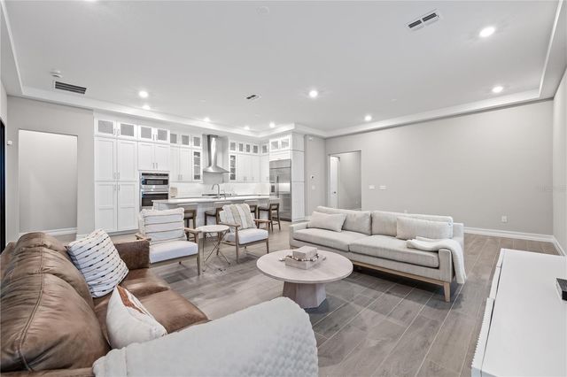 2632 YELLOW SUNDIAL LOOP, Ruskin, FL 33570