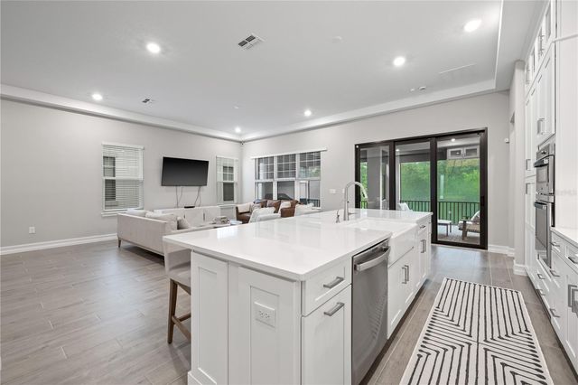 2632 YELLOW SUNDIAL LOOP, Ruskin, FL 33570