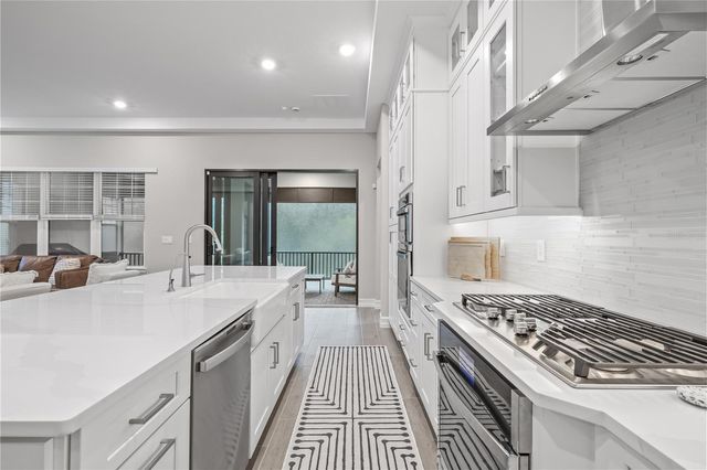 2632 YELLOW SUNDIAL LOOP, Ruskin, FL 33570