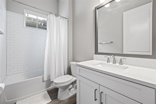 2632 YELLOW SUNDIAL LOOP, Ruskin, FL 33570