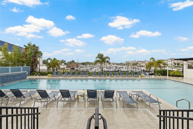 2632 YELLOW SUNDIAL LOOP, Ruskin, FL 33570