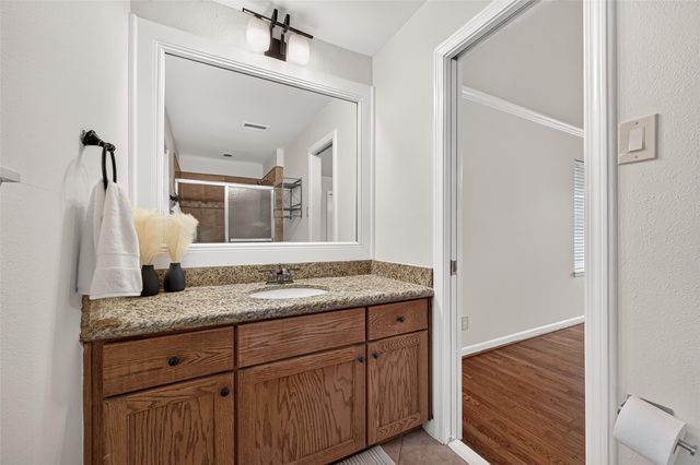 5810 Creekbend Drive, Houston, TX 77096