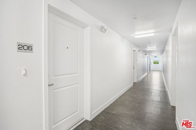 3221 W 71st Street, Los Angeles, CA 90043