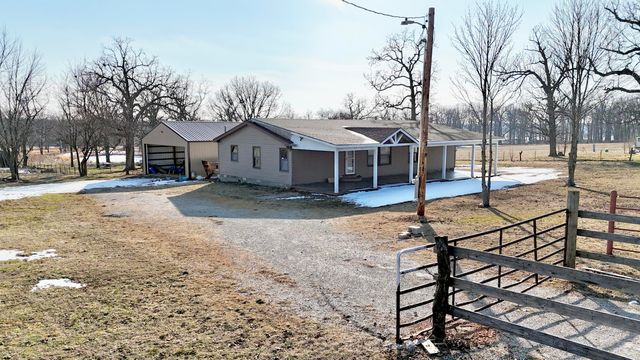10343 Farm Road 2000, Monett, MO 65708