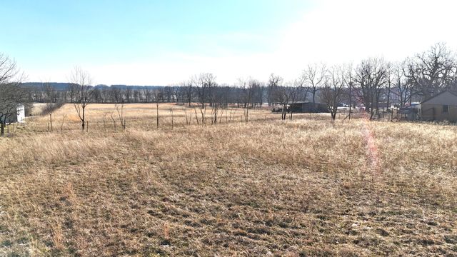 10343 Farm Road 2000, Monett, MO 65708