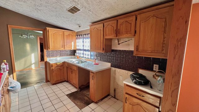 10343 Farm Road 2000, Monett, MO 65708