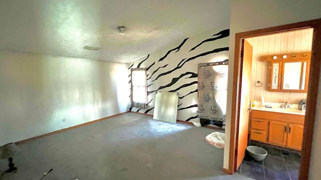 10343 Farm Road 2000, Monett, MO 65708