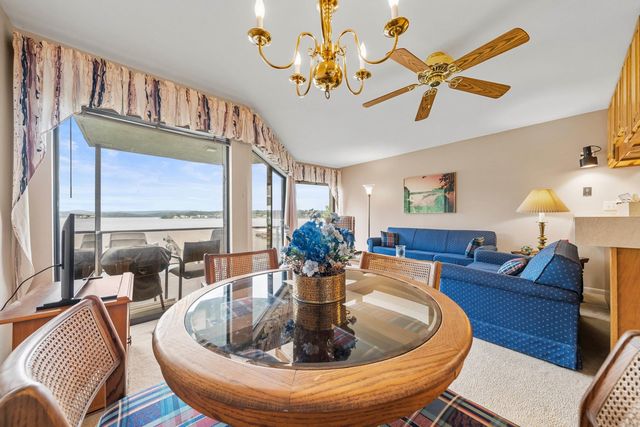 270 Lake Hamilton Drive, Hot Springs, AR 71913