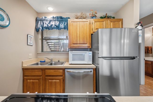 270 Lake Hamilton Drive, Hot Springs, AR 71913