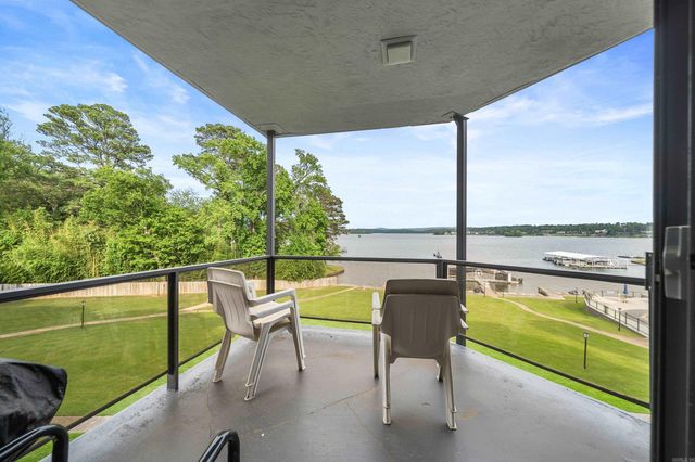 270 Lake Hamilton Drive, Hot Springs, AR 71913
