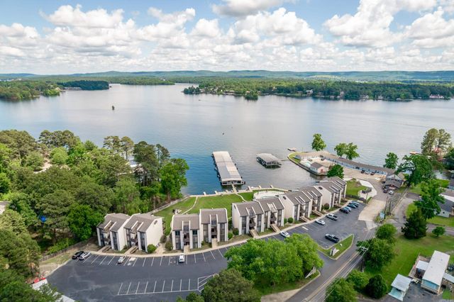 270 Lake Hamilton Drive, Hot Springs, AR 71913