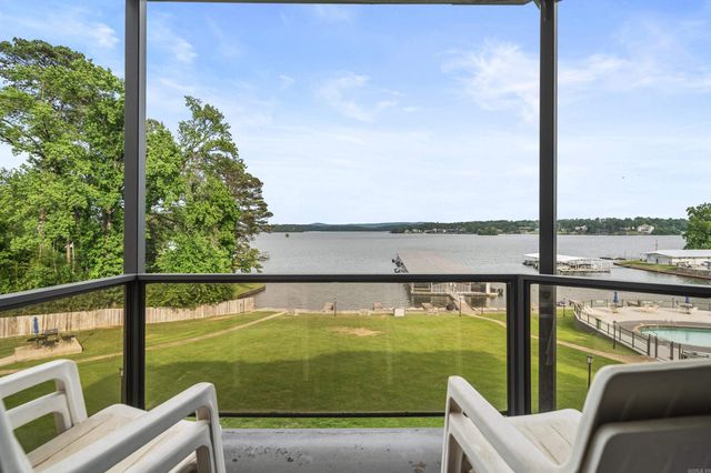 270 Lake Hamilton Drive, Hot Springs, AR 71913