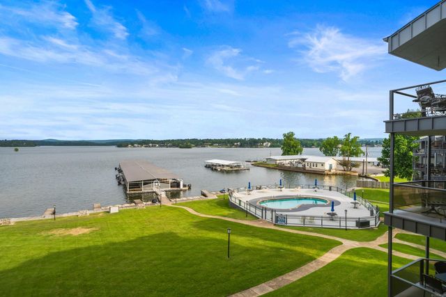 270 Lake Hamilton Drive, Hot Springs, AR 71913