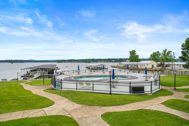 270 Lake Hamilton Drive, Hot Springs, AR 71913