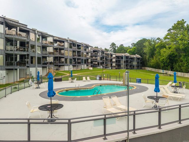 270 Lake Hamilton Drive, Hot Springs, AR 71913