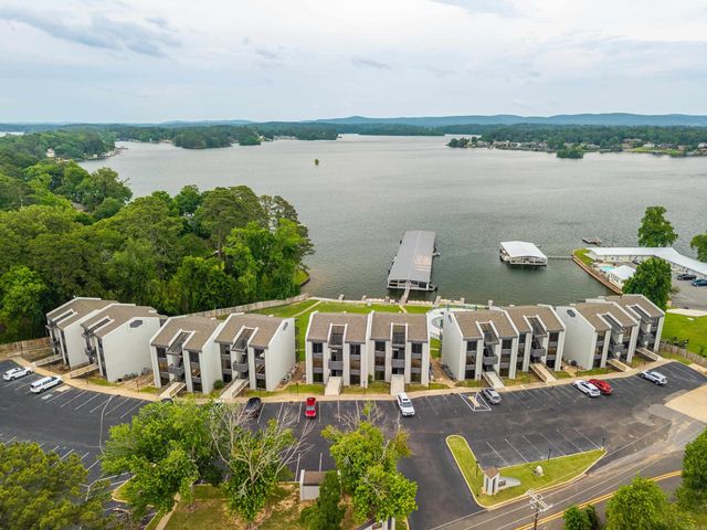270 Lake Hamilton Drive, Hot Springs, AR 71913