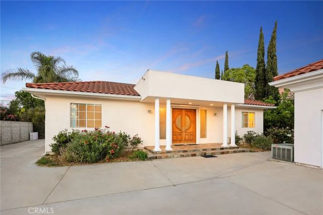 1118 S 6th Avenue, Arcadia, CA 91006