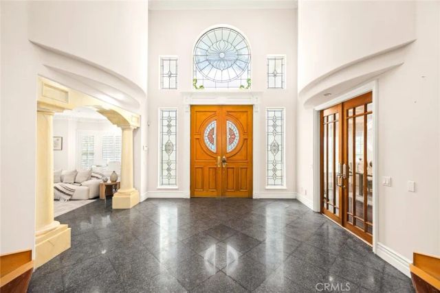 1118 S 6th Avenue, Arcadia, CA 91006
