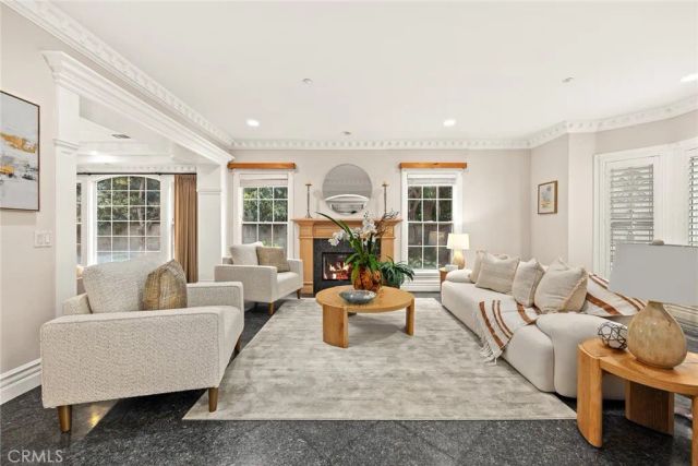 1118 S 6th Avenue, Arcadia, CA 91006