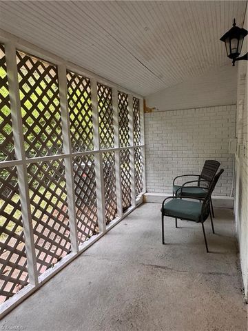311 Salisbury Street 58, Kernersville, NC 27284