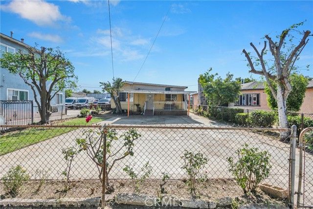 4748 Dozier Street, East Los Angeles, CA 90022