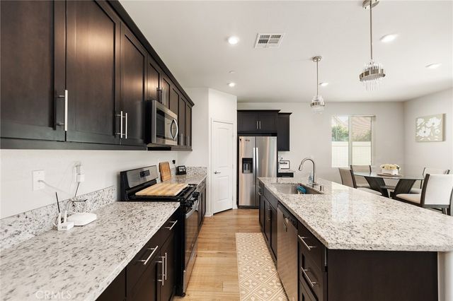 1759 Gooseberry, San Jacinto, CA 92583