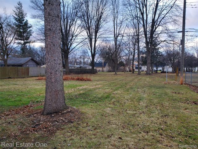 3217 Harvard Road, Royal Oak, MI 48073