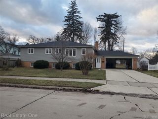 3217 Harvard Road, Royal Oak, MI 48073