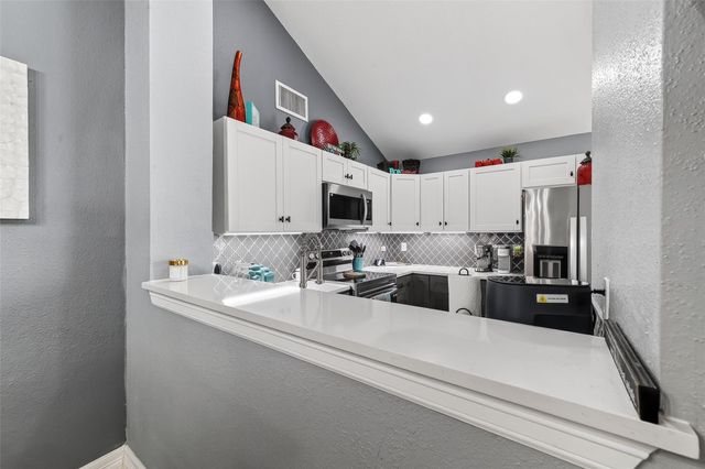 18530 Trail Bend Lane, Houston, TX 77084