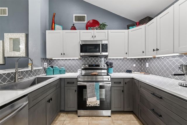 18530 Trail Bend Lane, Houston, TX 77084