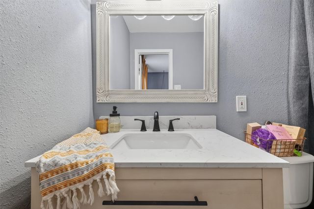 18530 Trail Bend Lane, Houston, TX 77084