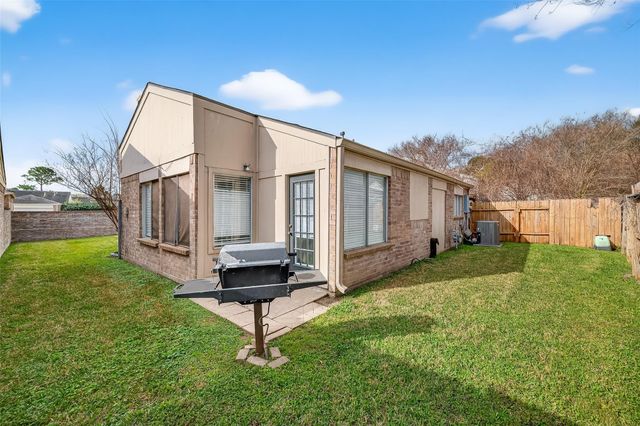 18530 Trail Bend Lane, Houston, TX 77084