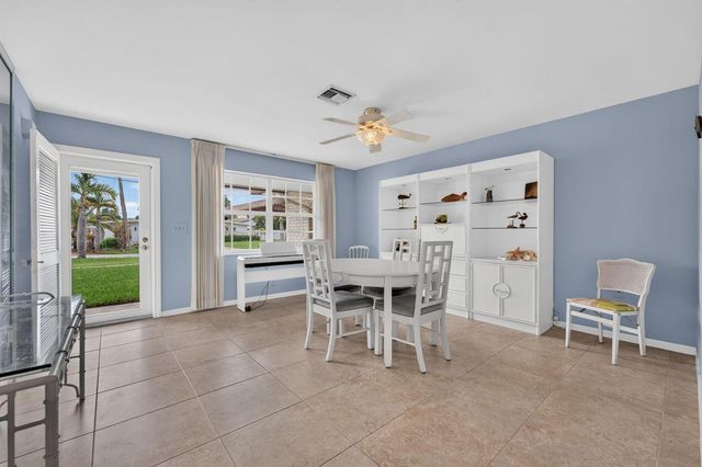 535 NE 8th Avenue, Deerfield Beach, FL 33441