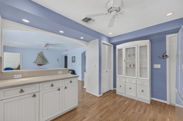 535 NE 8th Avenue, Deerfield Beach, FL 33441