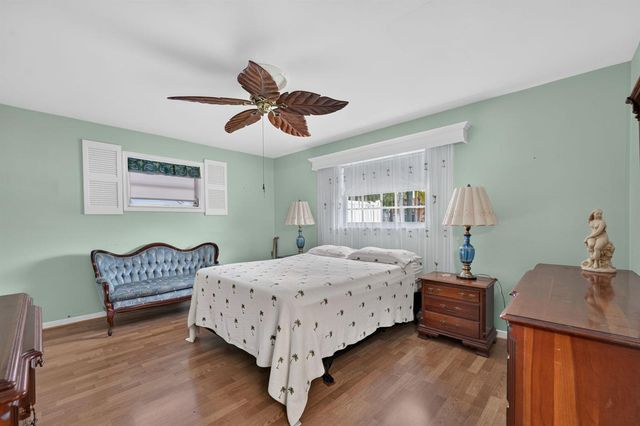 535 NE 8th Avenue, Deerfield Beach, FL 33441