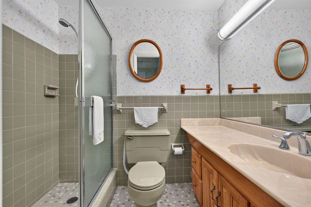 535 NE 8th Avenue, Deerfield Beach, FL 33441