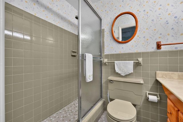 535 NE 8th Avenue, Deerfield Beach, FL 33441